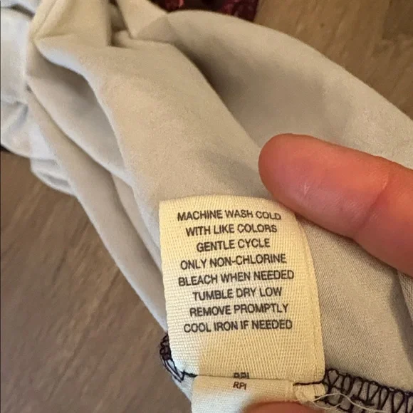 🥭 (4 for $15) MUDD Black and Pink Floral Dress - Picture 6 of 6